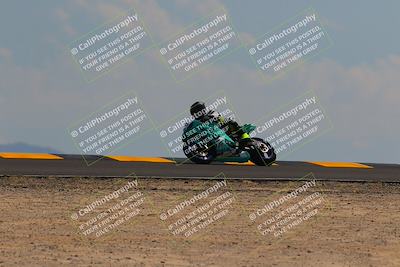 media/Sep-11-2022-SoCal Trackdays (Sun) [[81b7e951af]]/Turn 5 (1110am)/